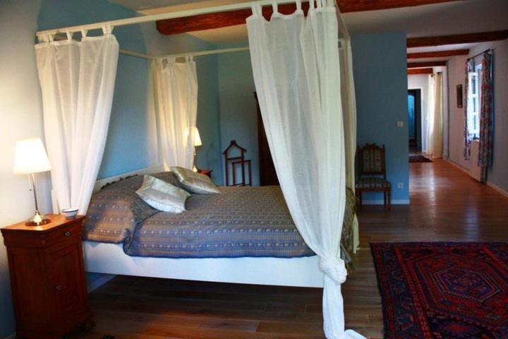 Chateau De Gargas Bed and Breakfast Gaudiès Zewnętrze zdjęcie